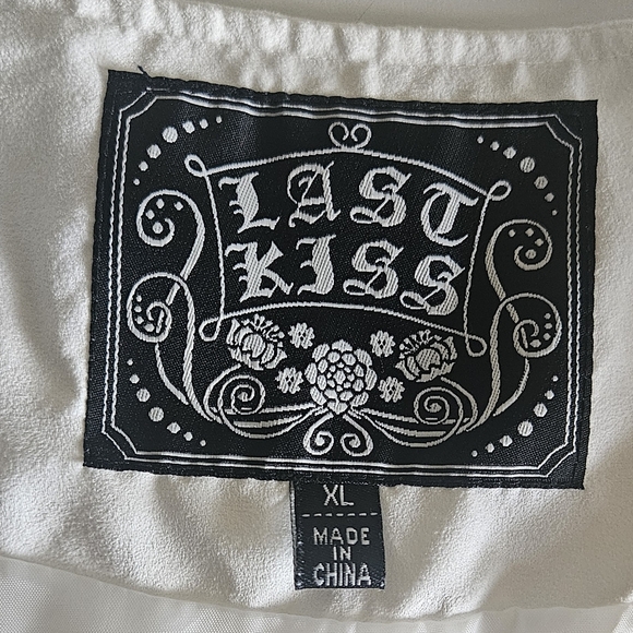 Last Kiss Fringed Vest - Picture 6 of 6